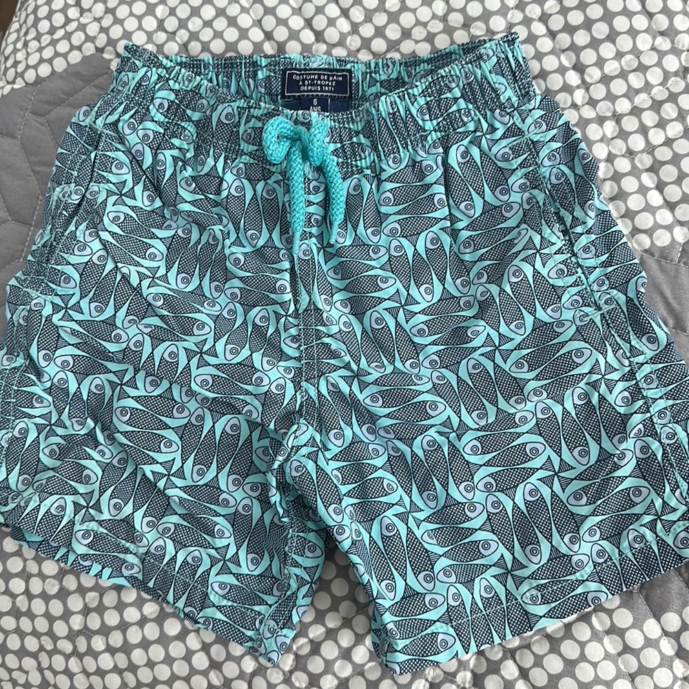 Vilebrequin like new shorts